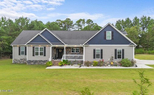 House in Pumpkin Center, North Carolina, United States 1