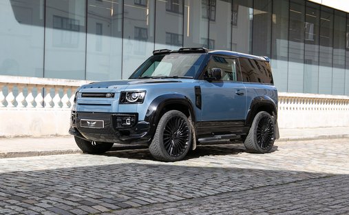 2024 Land Rover Defender 90 4x4 in London, United Kingdom 1