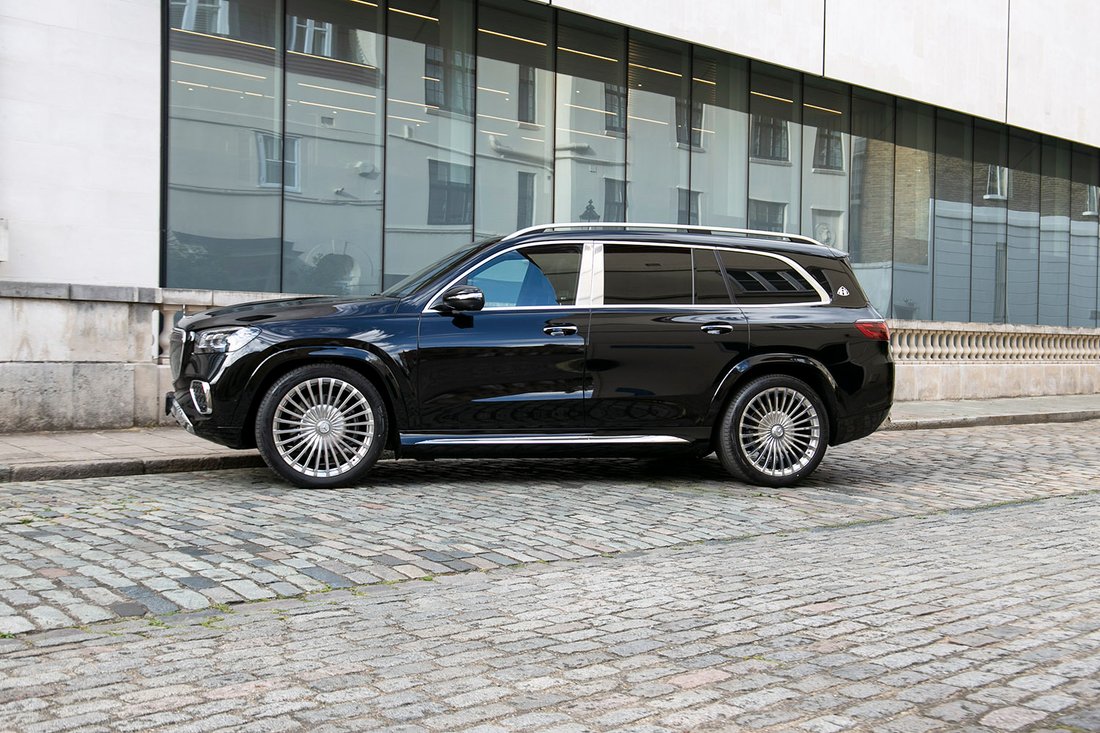 Suv in London, United Kingdom 5 - 18922869