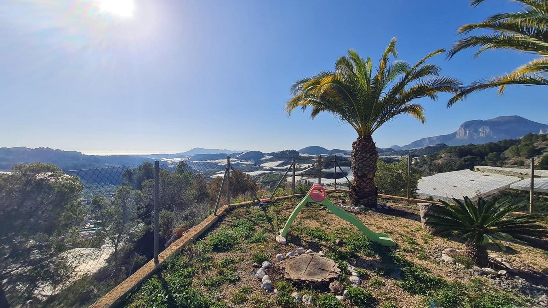 Chalet in Callosa d'en Sarria, Valencian Community, Spain 2 - 18923094