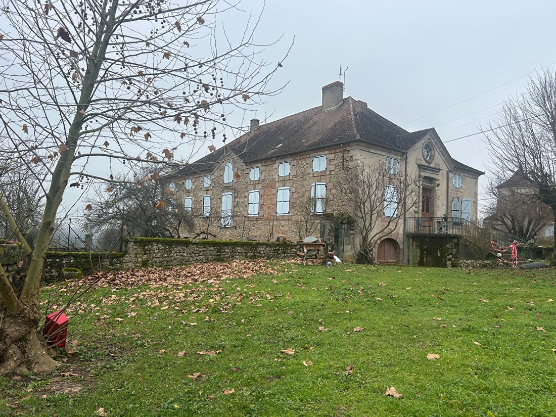 Villa in La Chapelle-aux-Saints, Nouvelle-Aquitaine, France 1 - 18922706
