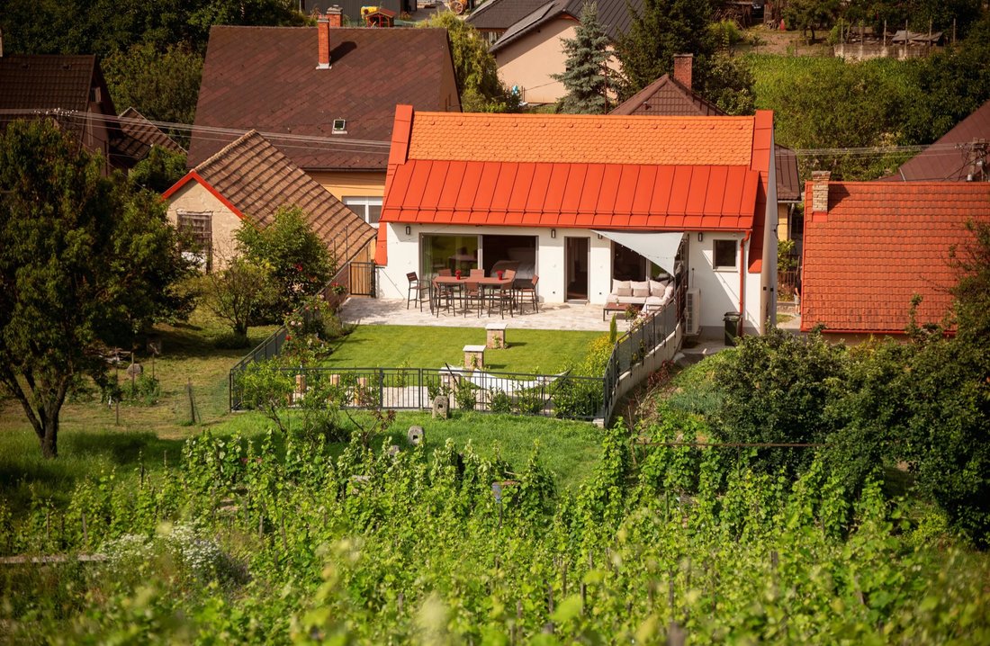 Estate in Mór, Hungary 3 - 18923155