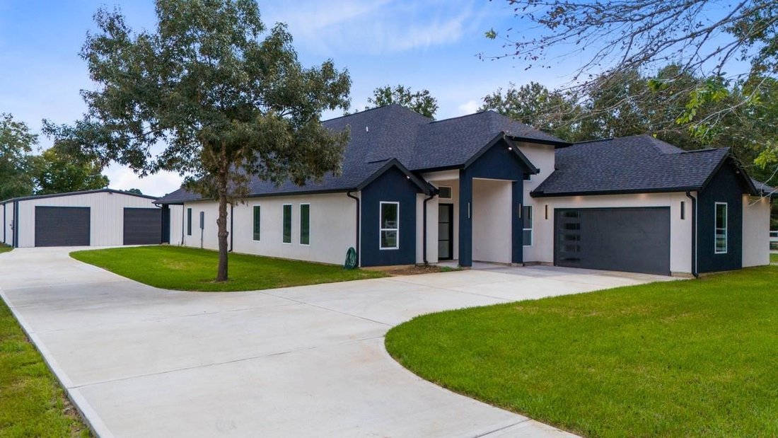 House in Cleveland, Texas, United States 2 - 18922946