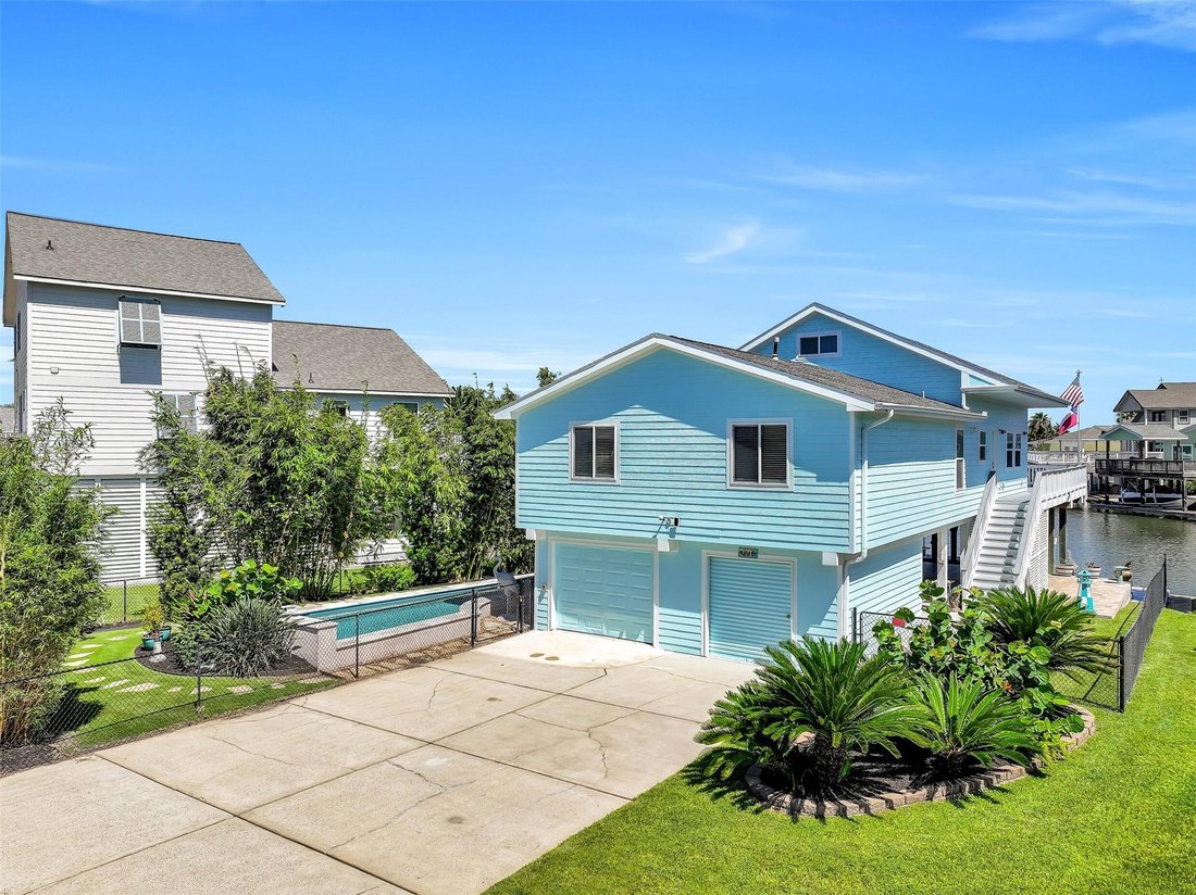 House in Galveston, Texas, United States 3 - 18922947