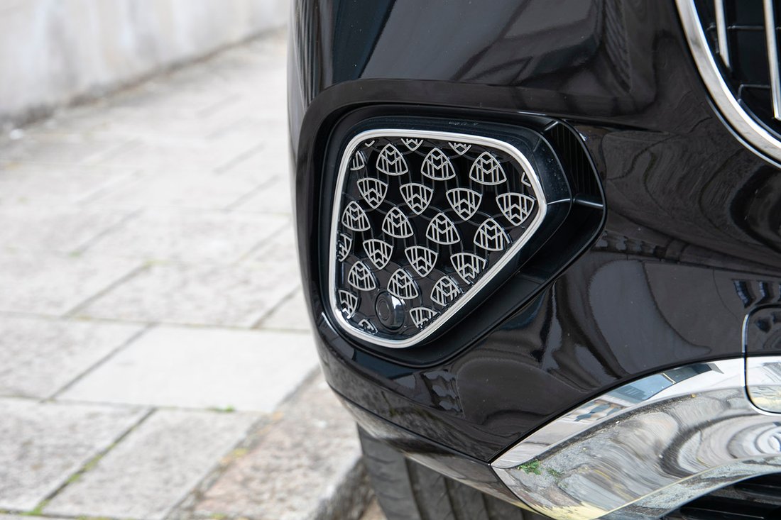 Suv in London, United Kingdom 4 - 18922869