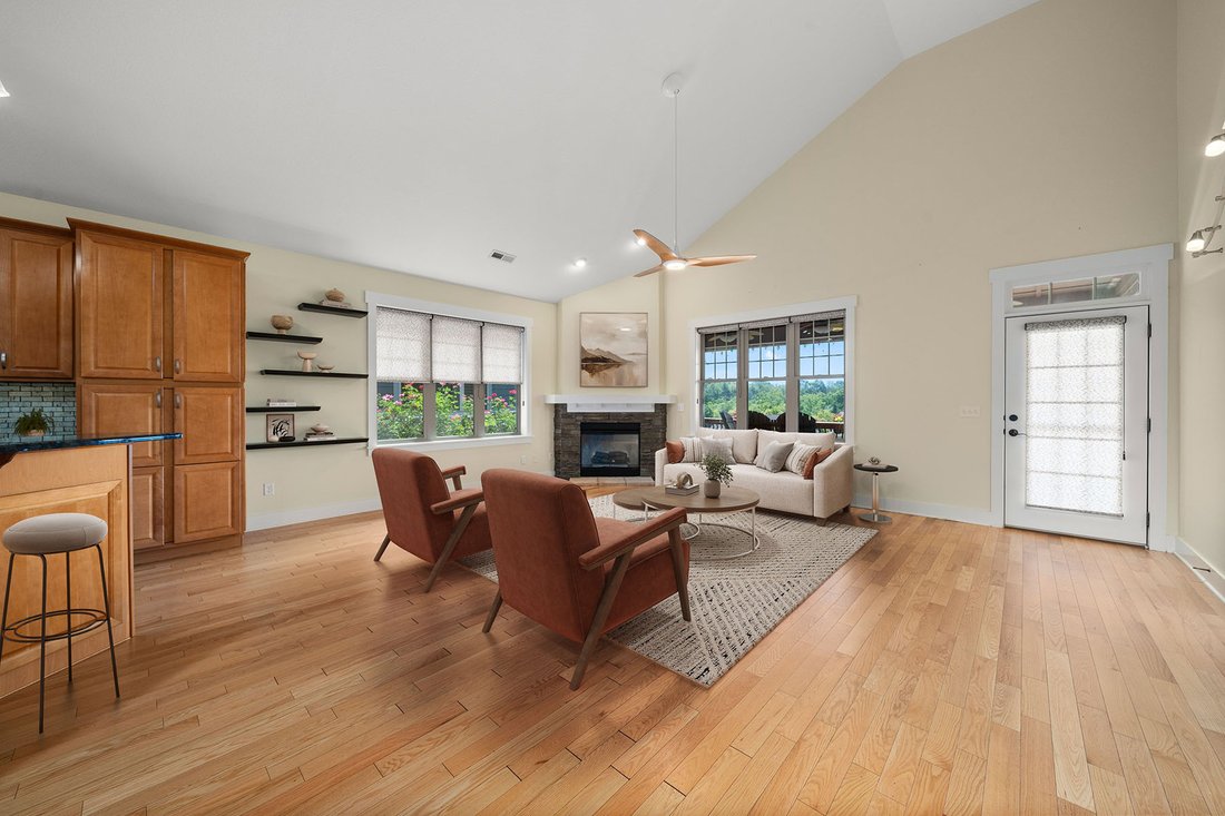 House in Asheville, North Carolina, United States 5 - 18108903