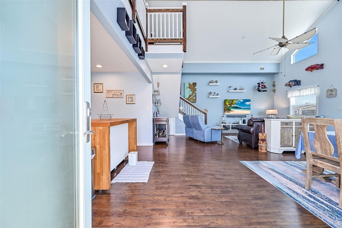 House in Galveston, Texas, United States 5 - 18922947
