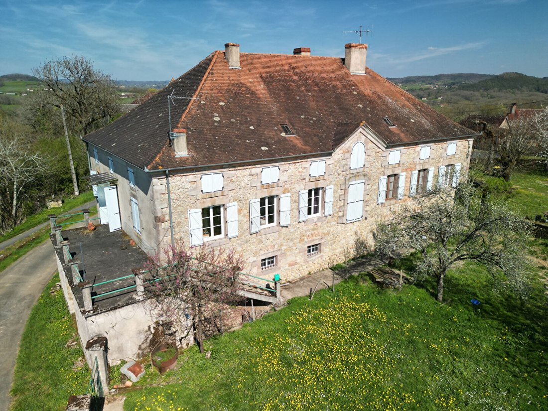 Villa in La Chapelle-aux-Saints, Nouvelle-Aquitaine, France 2 - 18922706