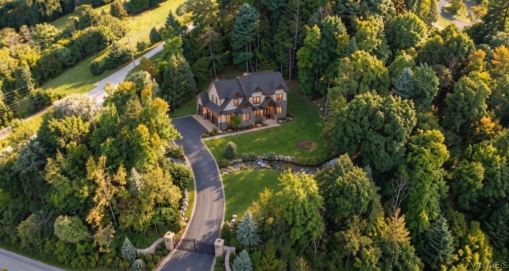 House in Orchard Park, New York, United States 1 - 18922794
