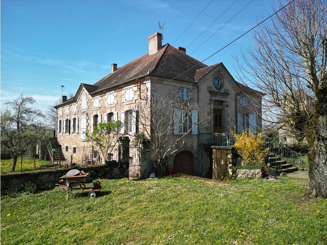 Villa in La Chapelle-aux-Saints, Nouvelle-Aquitaine, France 4 - 18922706
