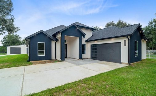 House in Cleveland, Texas, United States 1