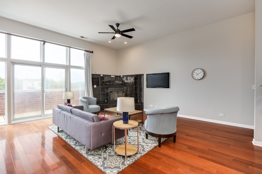 Condo in Chicago, Illinois, United States 3 - 18922887