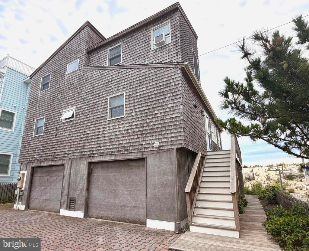 House in Ship Bottom, New Jersey, United States 1 - 18922882