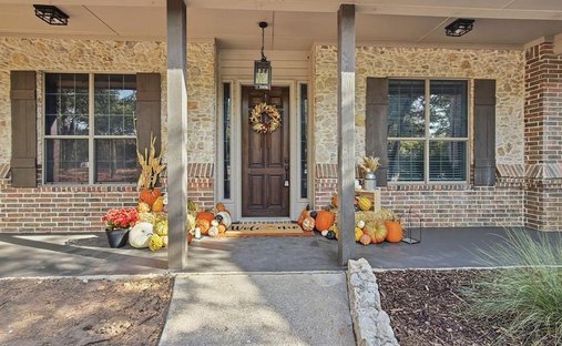 House in Newark, Texas, United States 1
