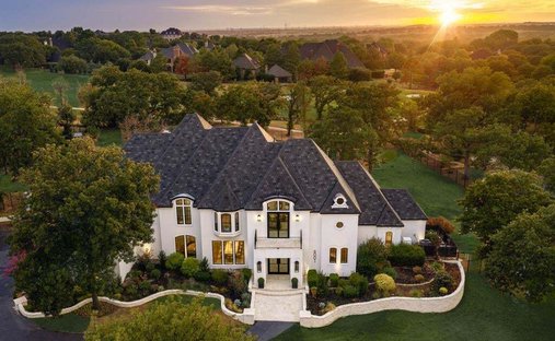 House in Lewisville, Texas, United States 1