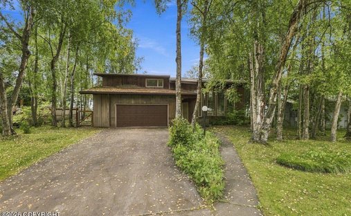 House in Anchorage, Alaska, United States 1