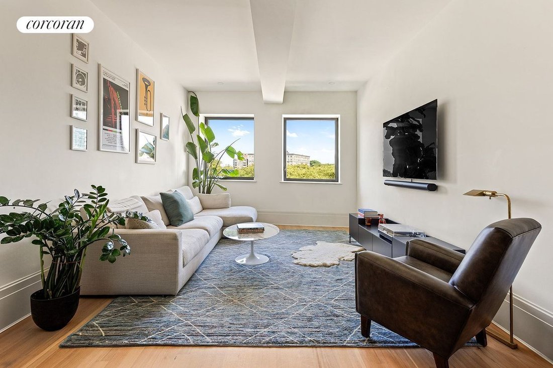 Condo in New York, New York, United States 1 - 18923100