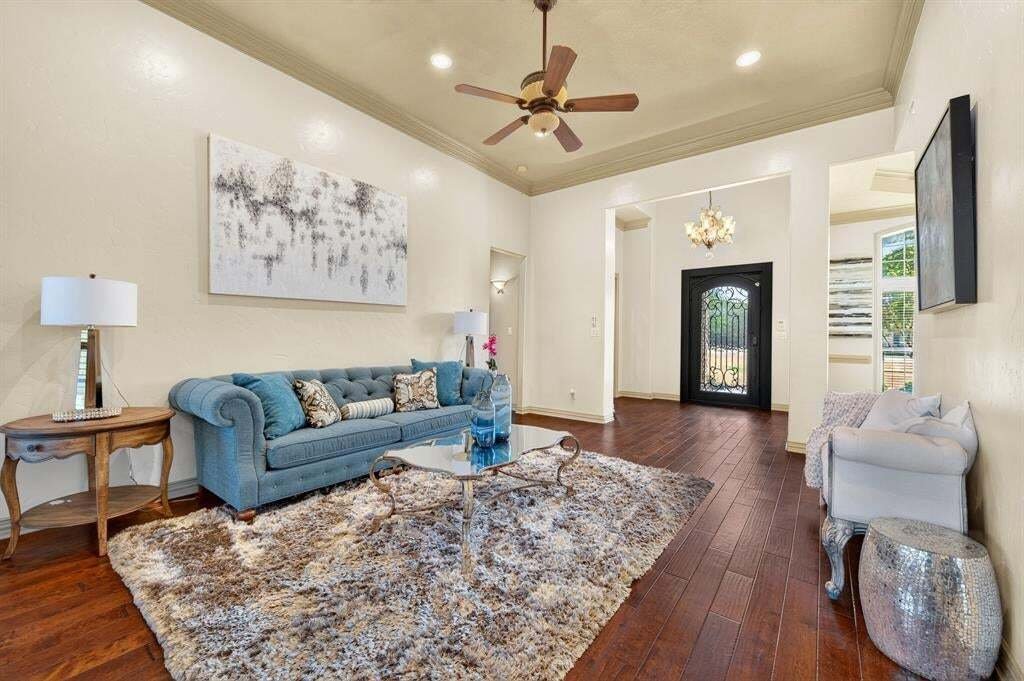 House in Burleson, Texas, United States 5 - 18922911