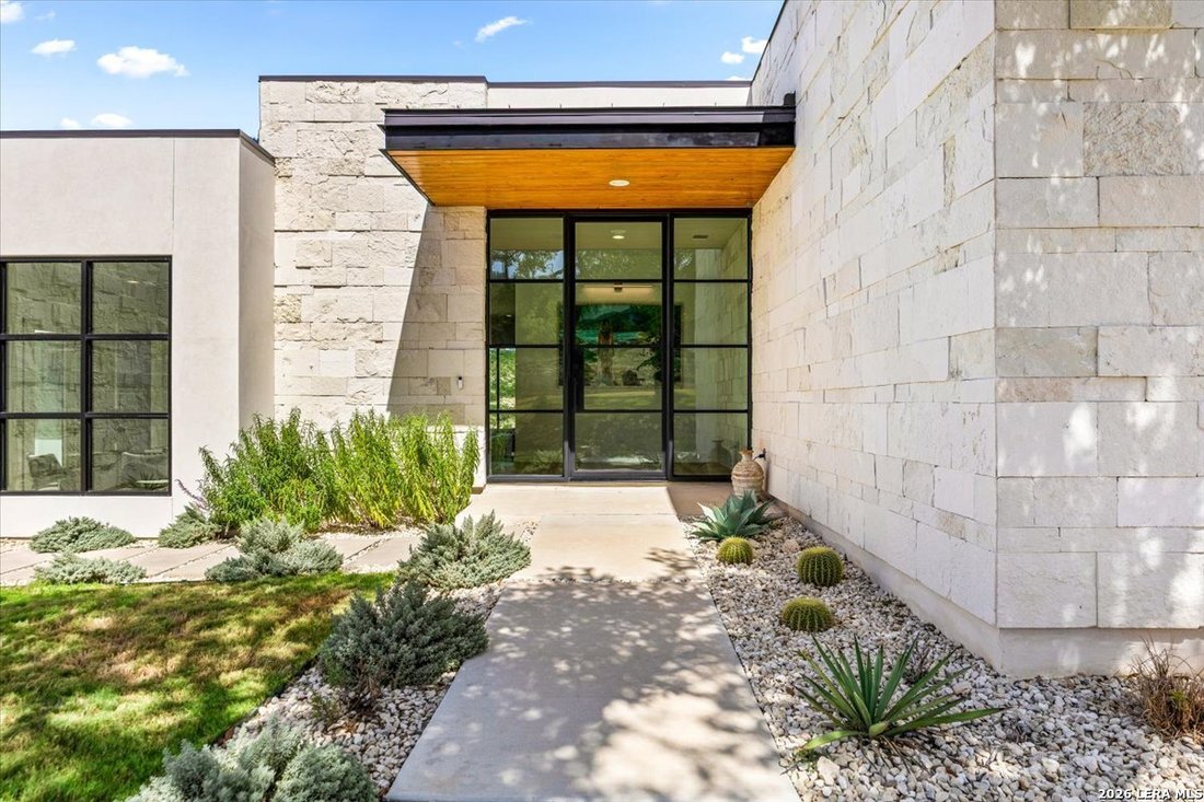 House in San Antonio, Texas, United States 3 - 18922777