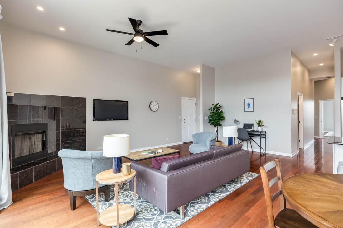Condo in Chicago, Illinois, United States 4 - 18922887