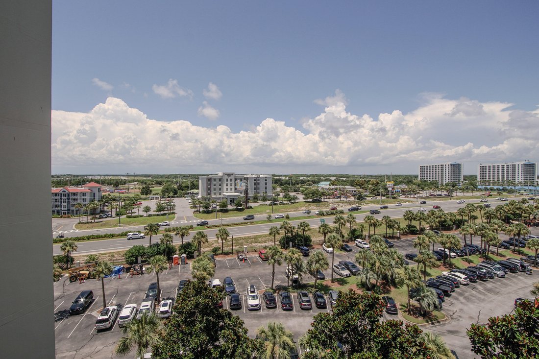 Destin, Florida, United States 3 - 18923140
