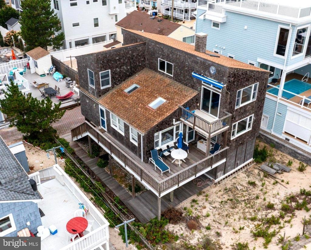 House in Ship Bottom, New Jersey, United States 4 - 18922882