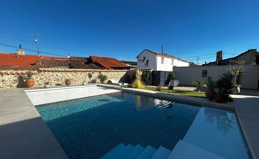 Haus in Carrascal del Obispo, Kastilien und León, Spanien 1