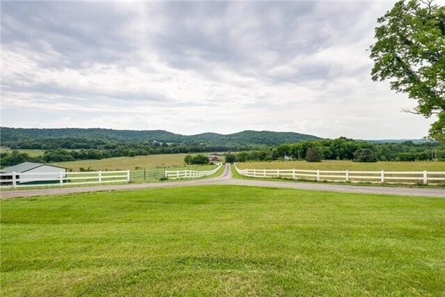 Farm Ranch in Belfast, Tennessee, United States 5 - 18922831