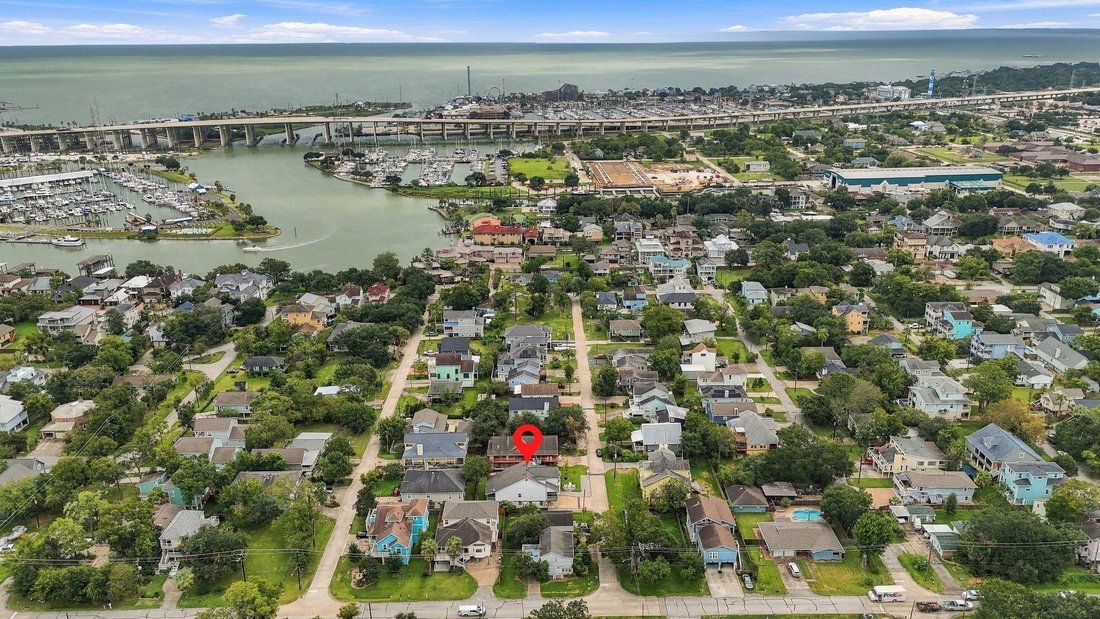 House in Kemah, Texas, United States 4 - 18922929