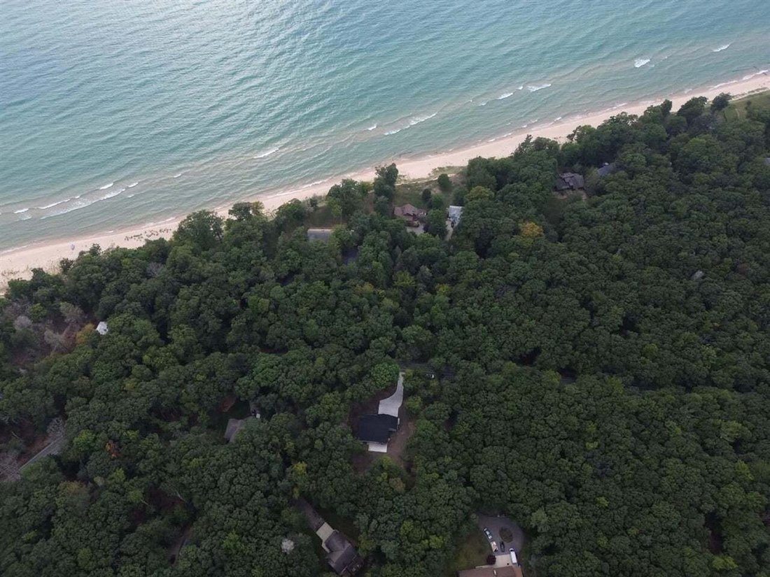 House in North Muskegon, Michigan, United States 4 - 18846453