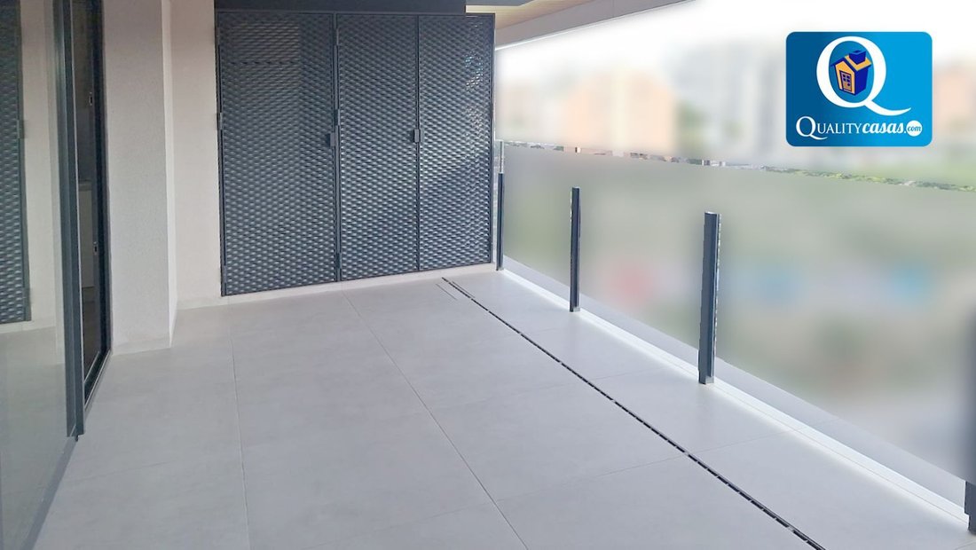 Wohnung in Alicante, Land Valencia, Spanien 2 - 18923006