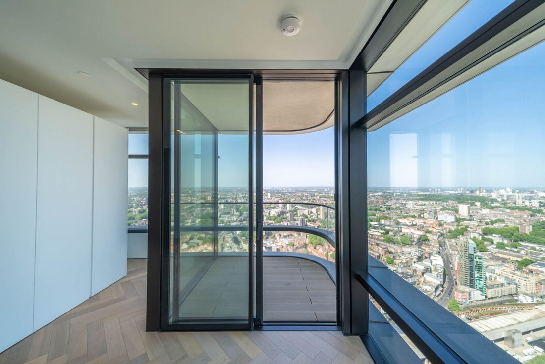 Penthouse in EC2, Islington, England 3 - 18923550