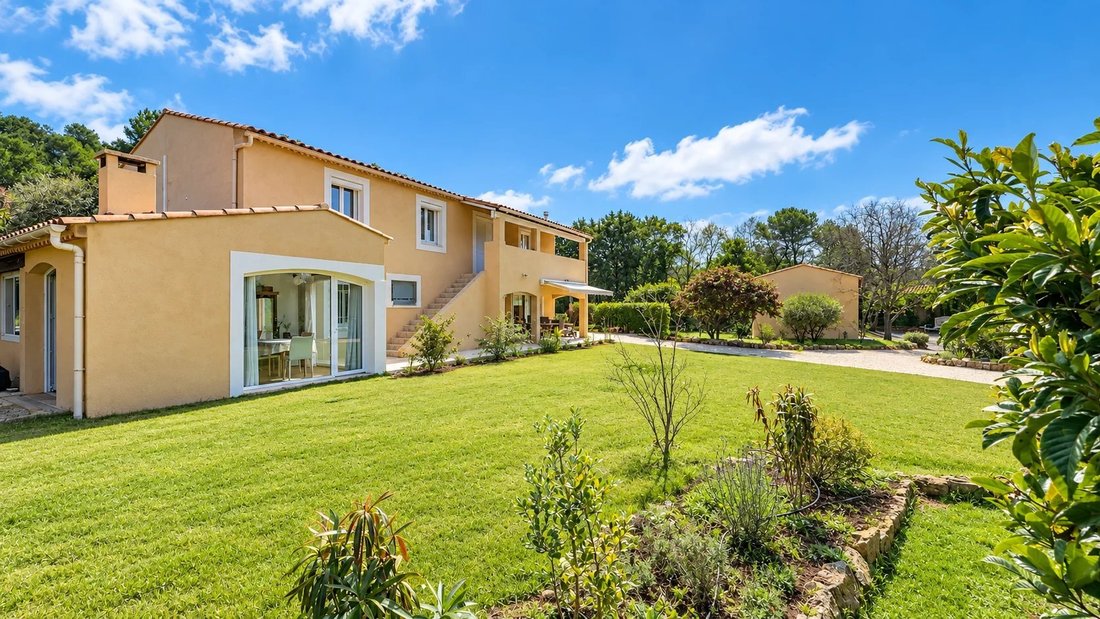 House in Rognes, Provence-Alpes-Côte d'Azur, France 3 - 18084458