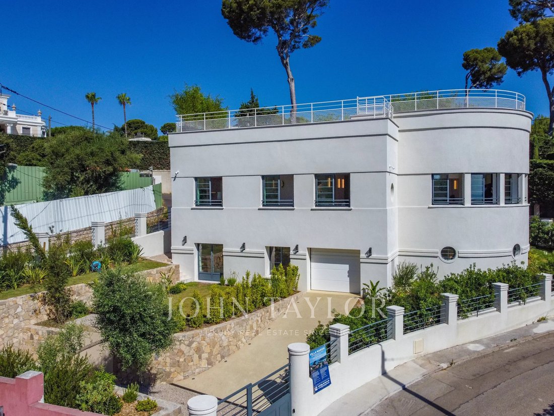 Villa in Antibes, Provence-Alpes-Côte d'Azur, France 2 - 18310404
