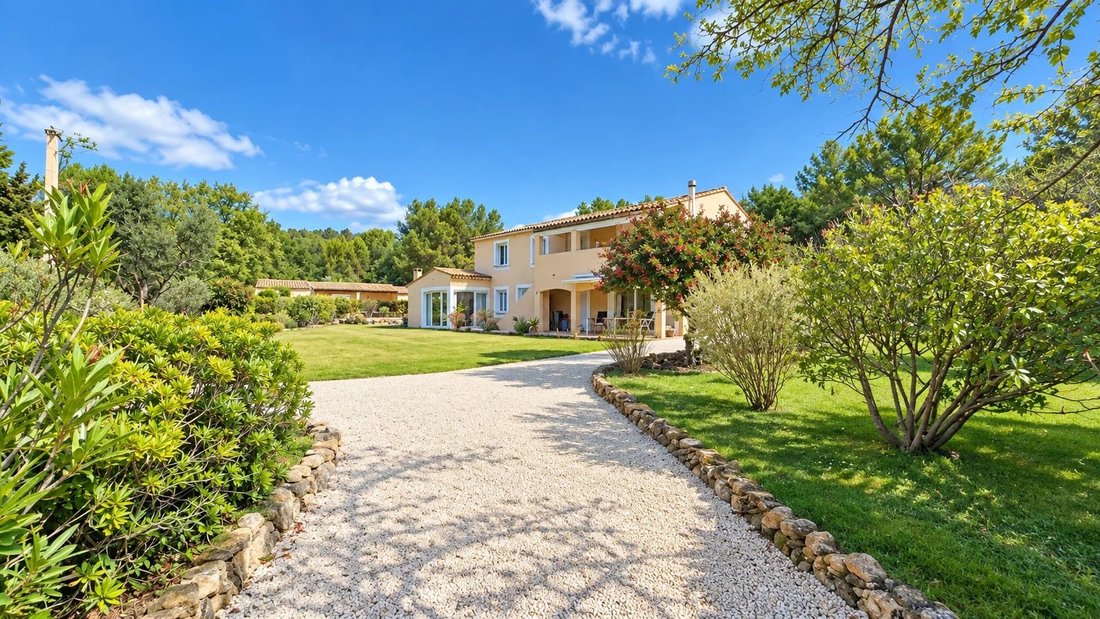 House in Rognes, Provence-Alpes-Côte d'Azur, France 1 - 18084458