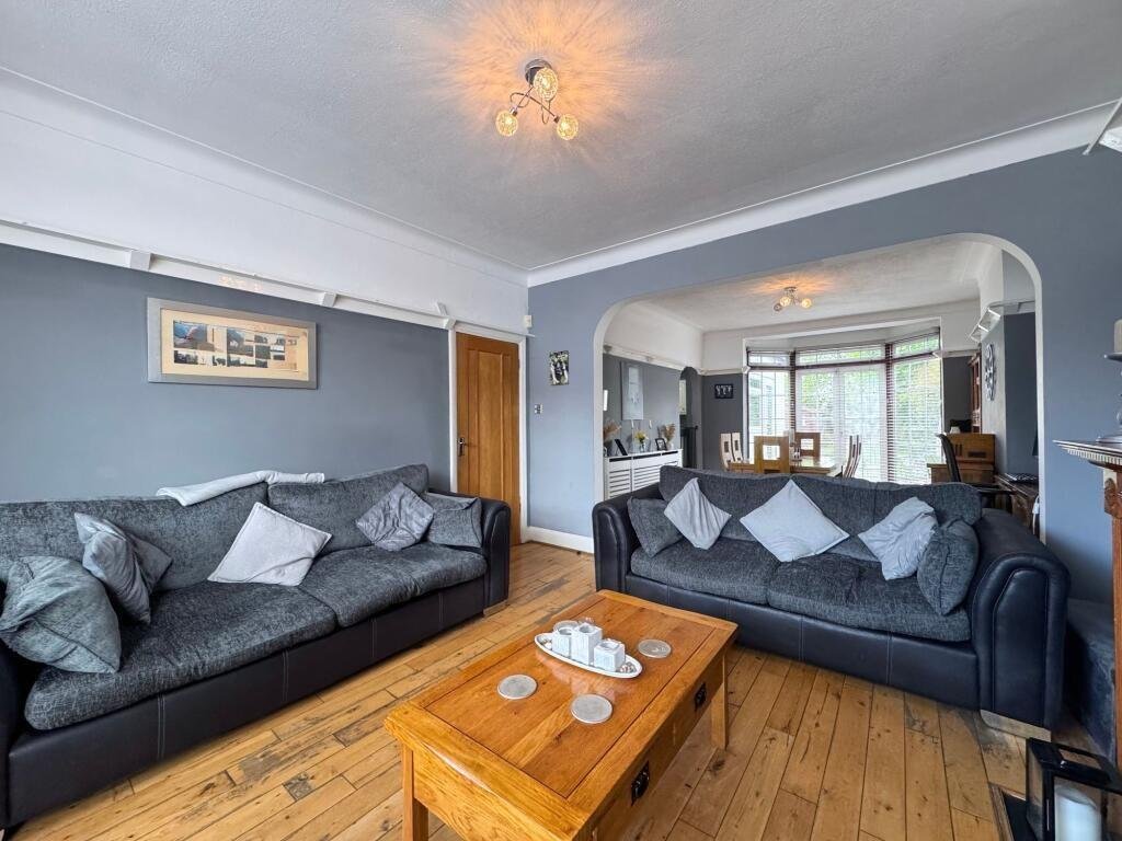 House in Mill Hill, Barnet, England 3 - 18923549