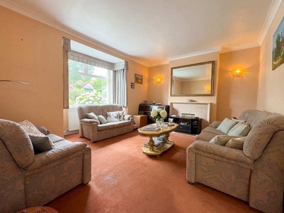 House in Mill Hill, Barnet, England 3 - 18923486