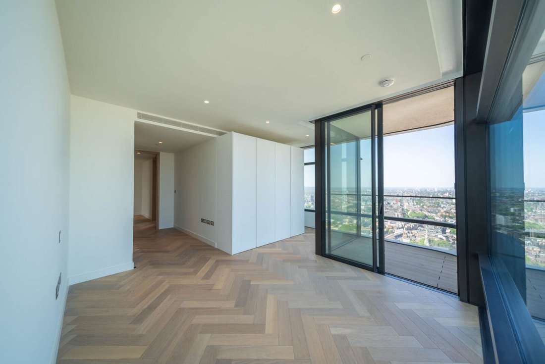 Penthouse in EC2, Islington, England 5 - 18923550