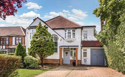 House in Barnet, England 1