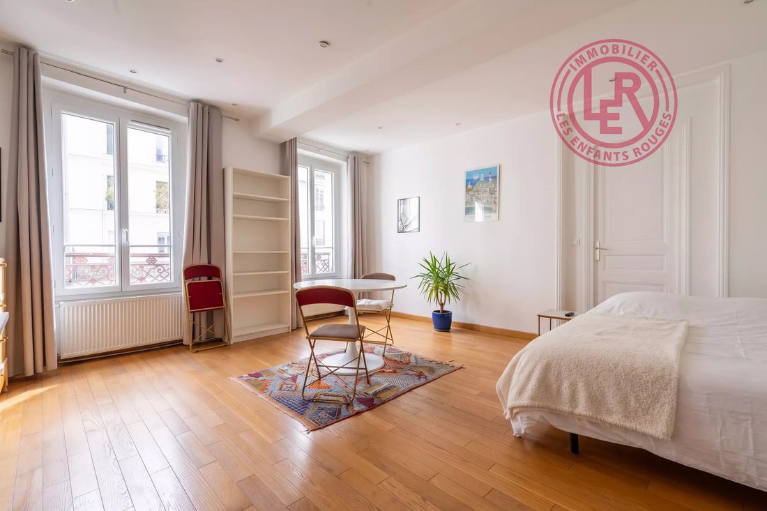 Apartment in Porte Saint Denis-Paradis, Paris 10e Arrondissement, Paris 2 - 18923442