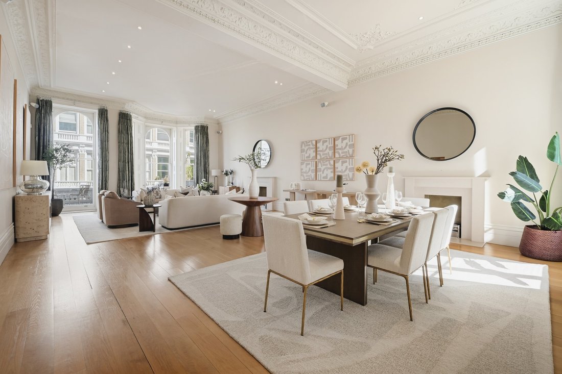 Apartment in Campden Hill, Kensington And Chelsea, England 1 - 18923374