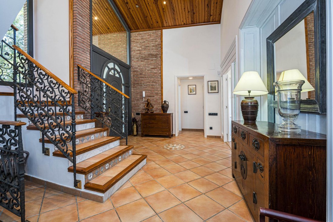 Villa in Matadepera, Catalonia, Spain 4 - 18923468