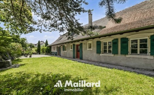 House in Suchy, Vaud, Switzerland 1