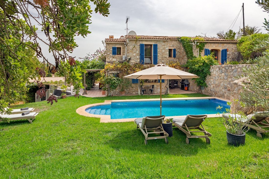 Finca in es Capdella, Calvia, Balearic Islands 2 - 18923443