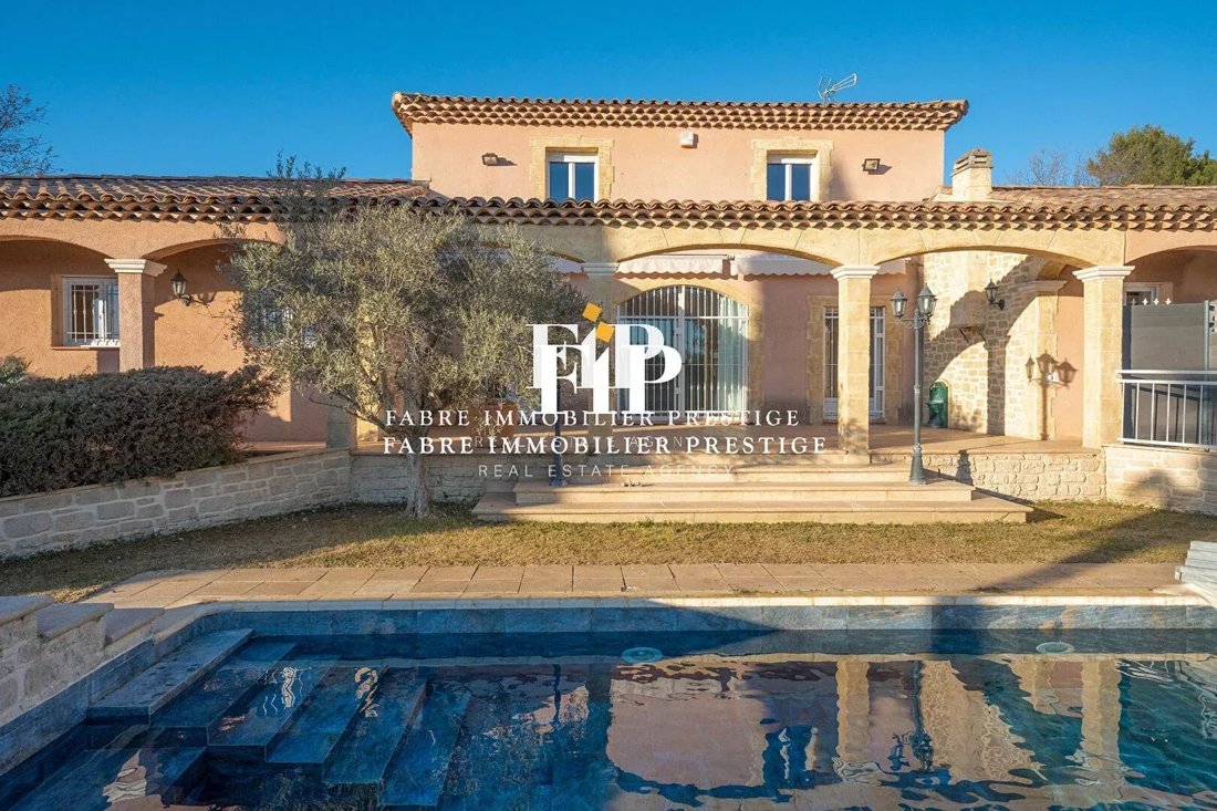 Estate in Granettes-Jauberte-Sainte Anne, Aix-en-Provence, France 2 - 18923218