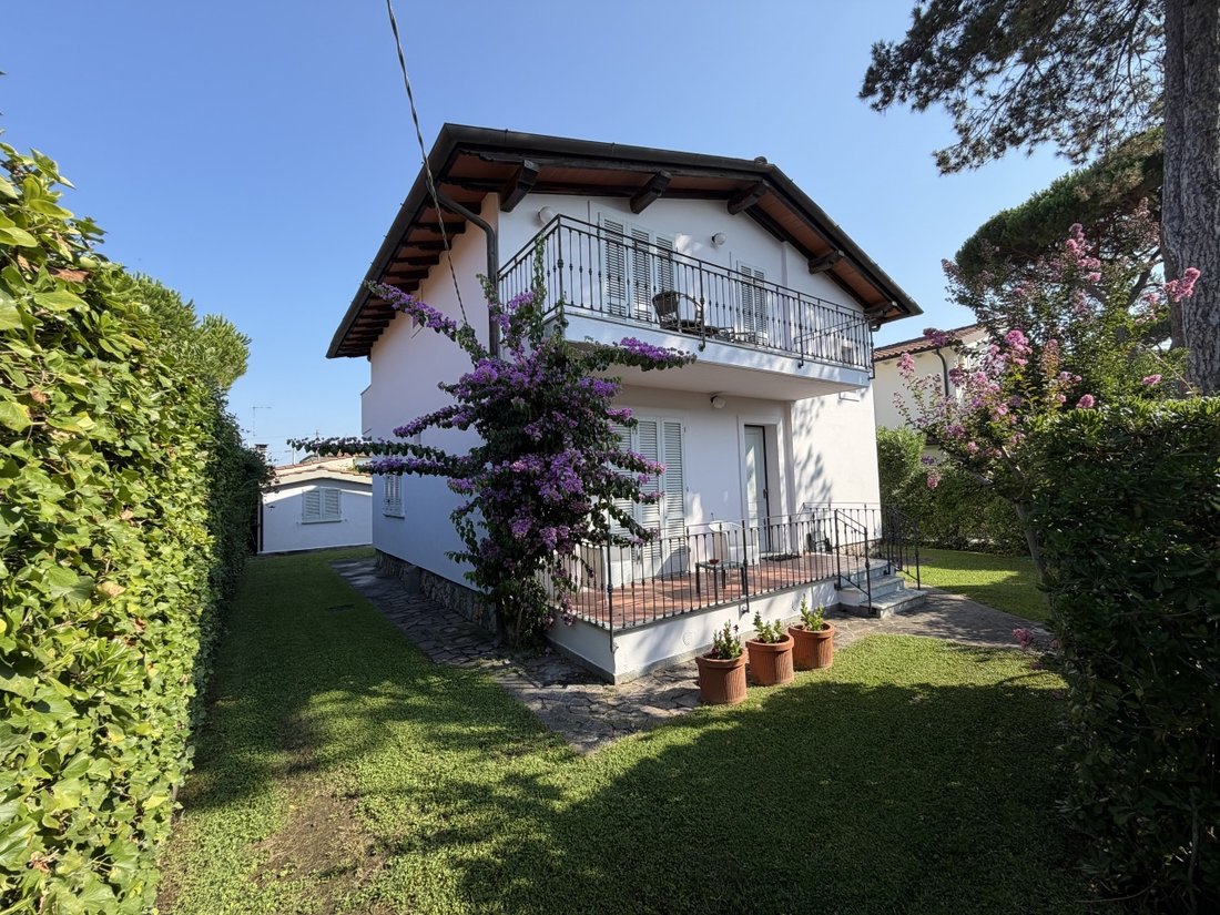 Villa in Centro, Forte dei Marmi, Tuscany 1 - 18923671