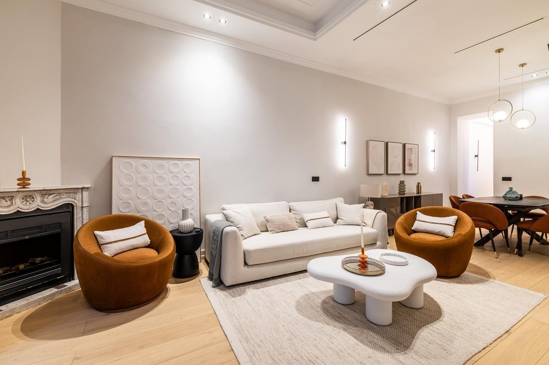 Wohnung in Chamberí, Madrid, Spanien 1 - 18923460