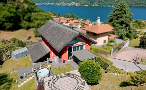 Villa in Cecca-Agagliate, Piedmont, Italy 1