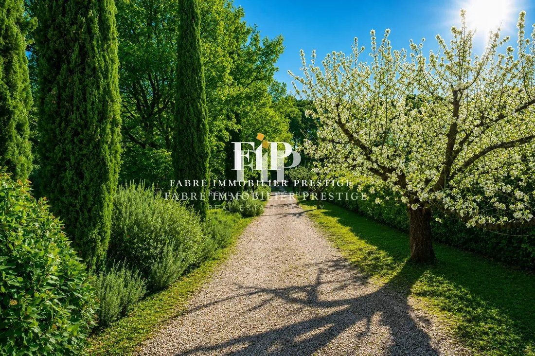 Estate in Rognes, Provence-Alpes-Côte d'Azur, France 3 - 18923286