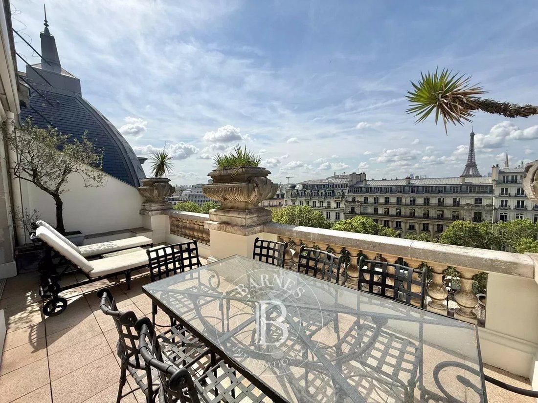 Appartamento a Saint Philippe du Roule, Paris 8e Arrondissement, Parigi 4 - 18923272